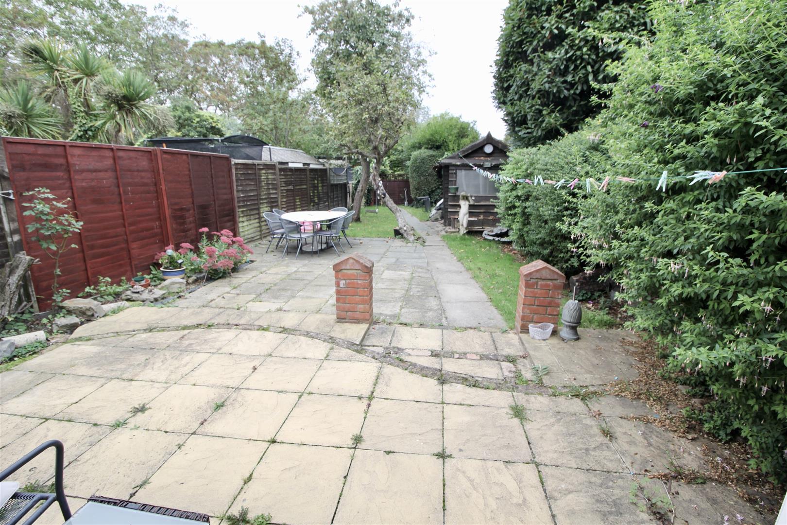 Avon Road, Greenford Evans & Company